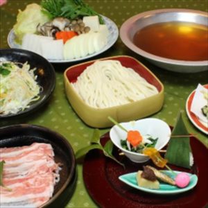 ＜自慢のうどんちりやしゃぶしゃぶ鍋を堪能＞飲み放題付コース4,000円～